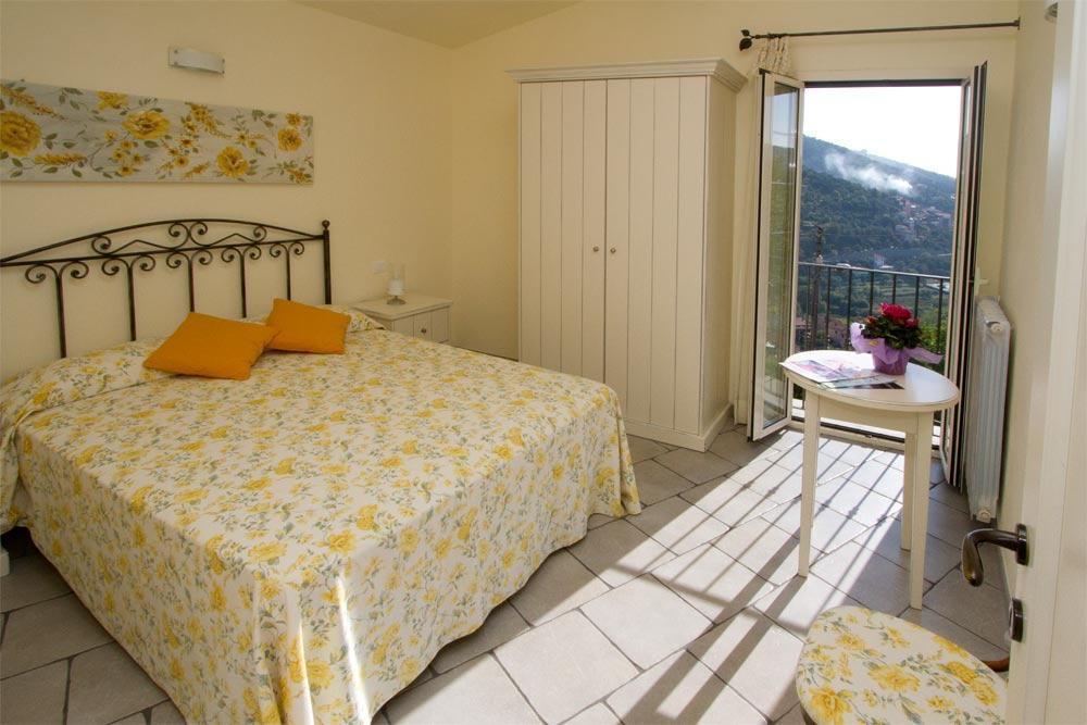 Appartamenti Chiarina Dolcedo Room photo